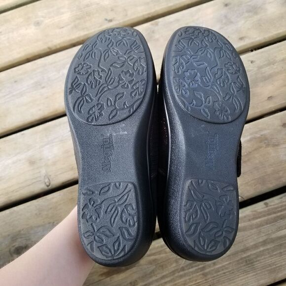 Alegria Lauryn Wine Wave Weave Iridescent Metallic Purple Slip-on Clogs 39 Wide - Picture 8 of 10